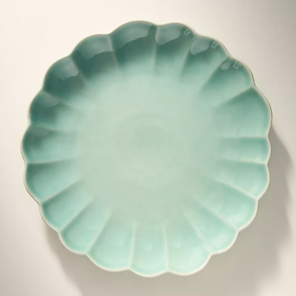 Anthropologie Beatriz Dinner Plates - set of 4 - green